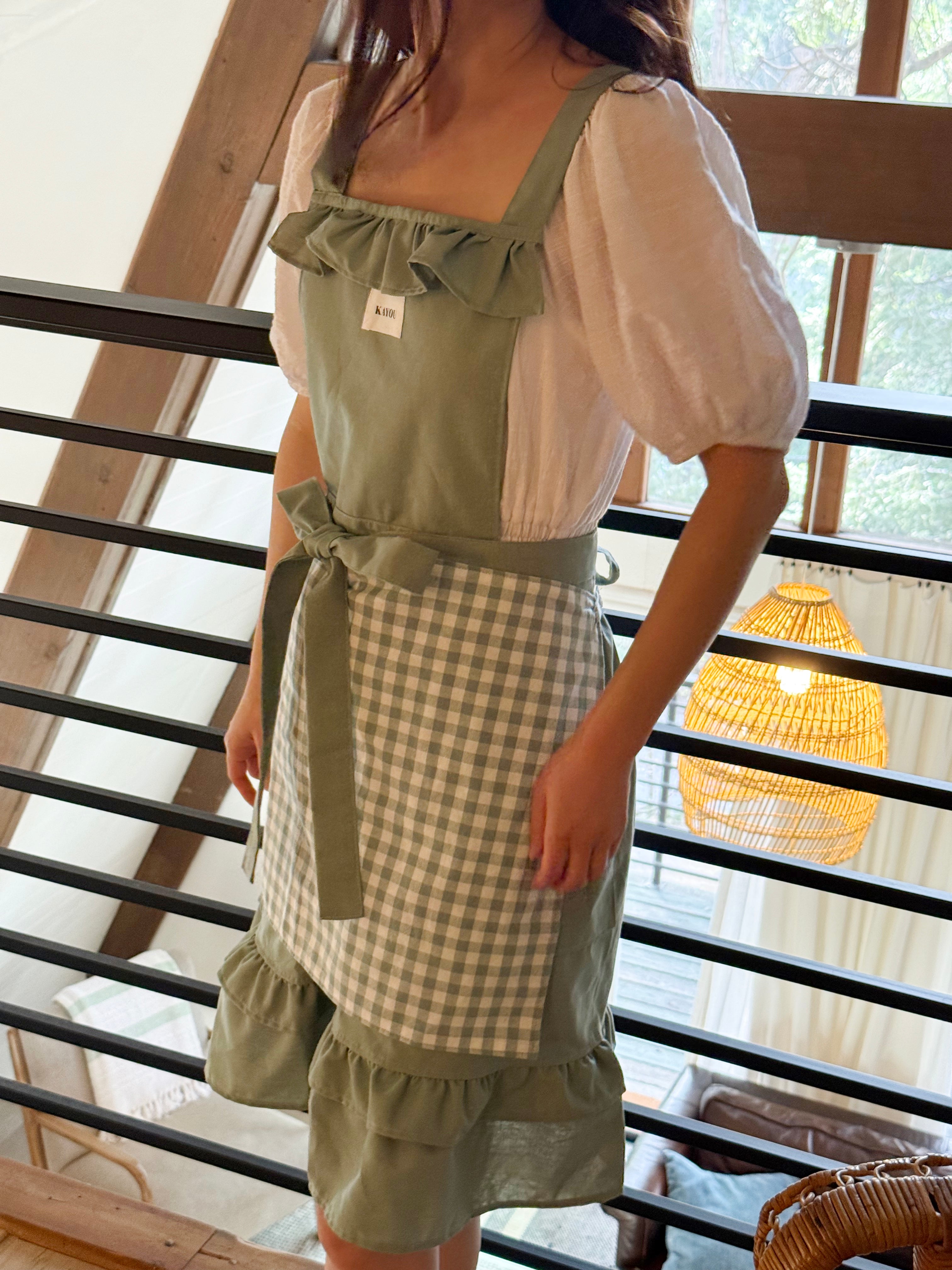 Green Apron Set (Adult)